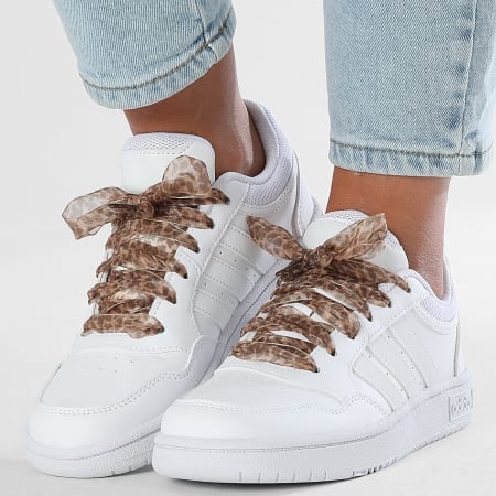 Adidas Sportswear - Baskets Femme Hoops 3 Low Classic GW0433 x SUPERLACED Lacets Léopard jaune